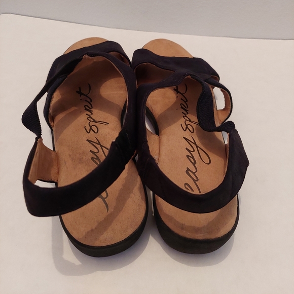 Easy Spirit Kalayla 8W Black Sandals - Picture 4 of 8